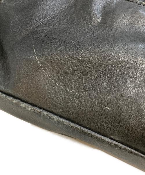 VALENTINO（ヴァレンティノ）VALENTINO (ヴァレンティノ) フリンジスパンコールレザーハンドバッグ ブラックの古着・服飾アイテム