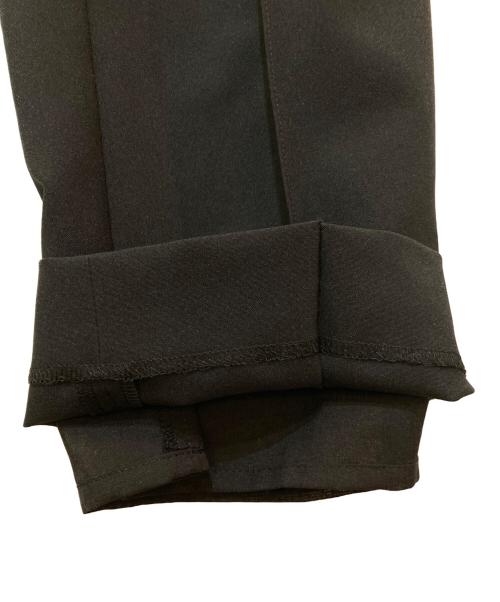 OHGA（オオガ）OHGA (オオガ) テーパードタックパンツ　OHGA-4016 ブラック サイズ:Sの古着・服飾アイテム
