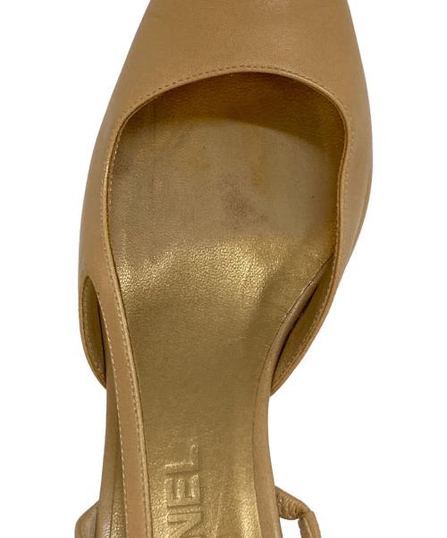 CHANEL（シャネル）CHANEL (シャネル) パンプス ベージュ サイズ:37の古着・服飾アイテム