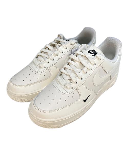 NIKE（ナイキ）NIKE (ナイキ) WMNS AIR FORCE 1 07 ESS　HF1058-133 ホワイト サイズ:25.5の古着・服飾アイテム