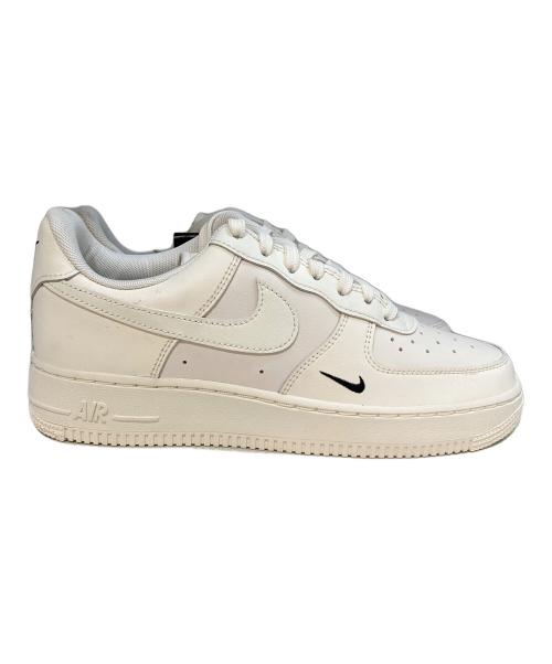 NIKE（ナイキ）NIKE (ナイキ) WMNS AIR FORCE 1 07 ESS　HF1058-133 ホワイト サイズ:25.5の古着・服飾アイテム