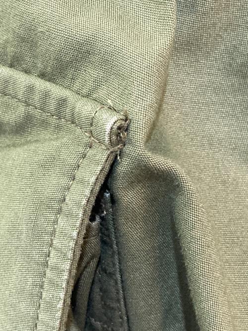 FATIGUE SLACKS（ファティーグスラックス）FATIGUE SLACKS (ファティーグスラックス) カーゴロングパンツ カーキ サイズ:Lの古着・服飾アイテム