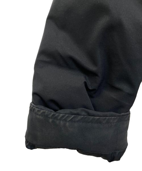 DESCENTE ALLTERRAIN（デザイント オルテライン）Descente ALLTERRAIN (デザイント オルテライン) SHUTTLE フーデッドダウンジャケット ネイビー サイズ:Mの古着・服飾アイテム