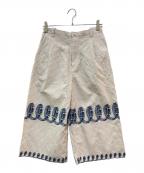 mina perhonenミナ ペルホネン）の古着「ボーダーｘフラワー刺繍 ワイドパンツ」｜ホワイト