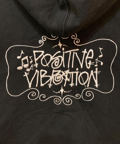 stussy（ステューシー）stussy (ステューシー) Positive Vibrations Applique ブラック サイズ:XLの古着・服飾アイテム