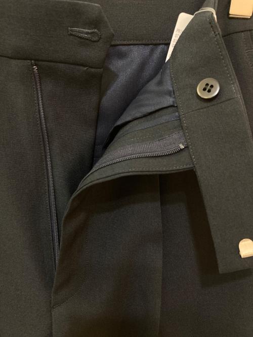 Spick and Span（スピックアンドスパン）Spick and Span (スピックアンドスパン) ドライダブルクロステーパードパンツ ネイビー サイズ:36 未使用品の古着・服飾アイテム