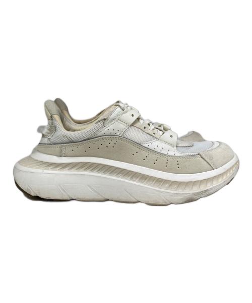 UGG（アグ）UGG (アグ) ローカットスニーカー ホワイト サイズ:24.5の古着・服飾アイテム