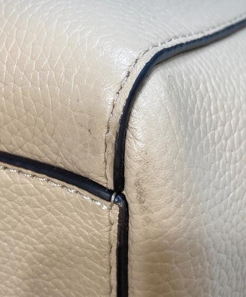 MICHAEL KORS（マイケル・コース）MICHAEL KORS (マイケルコース) JET SET TRAVEL　35S1GTVT7L ベージュの古着・服飾アイテム