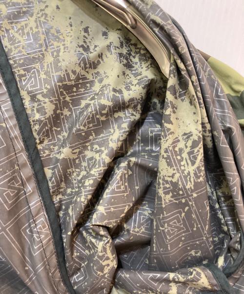 stussy（ステューシー）stussy (ステューシー) カモフラマウンテンパーカー オリーブ サイズ:Lの古着・服飾アイテム