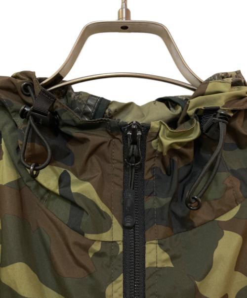 stussy（ステューシー）stussy (ステューシー) カモフラマウンテンパーカー オリーブ サイズ:Lの古着・服飾アイテム