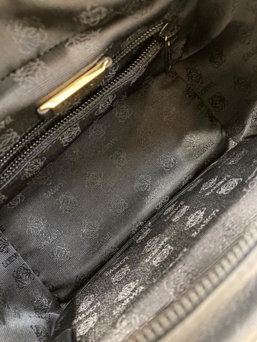 LOEWE（ロエベ）LOEWE (ロエベ) アナグラム ハンドバッグ ブラックの古着・服飾アイテム