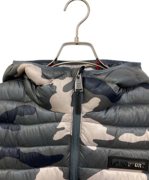 PLEIN SPORT（プレインスポーツ）PLEIN SPORT (プレインスポーツ) カモ柄ダウンジャケット グレー サイズ:48の古着・服飾アイテム