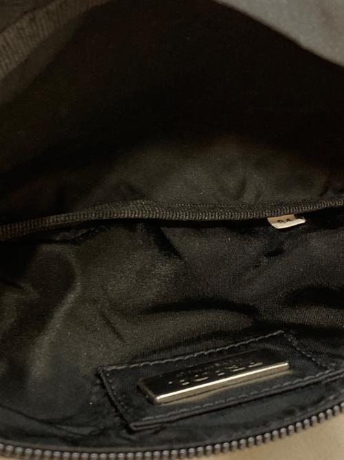 PRADA（プラダ）PRADA (プラダ) ウエストバッグ ブラックの古着・服飾アイテム