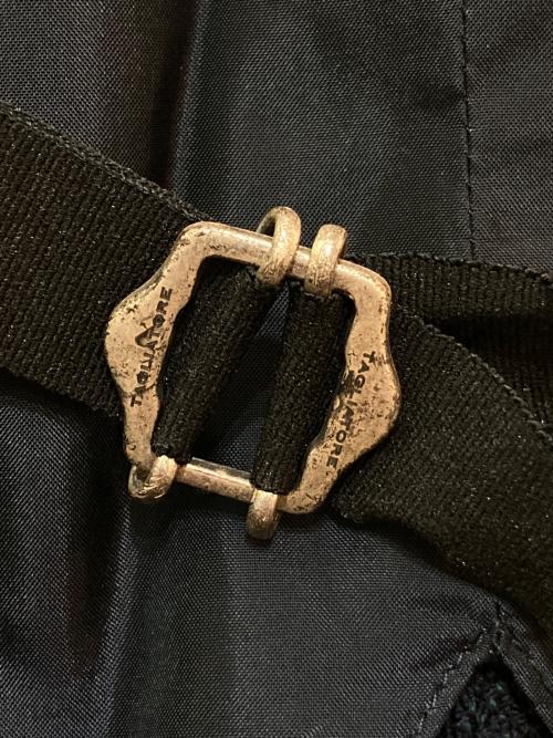 TAGLIATORE（タリアトーレ）TAGLIATORE (タリアトーレ) Brilla per il gusto (ブリッラ ペル イルグースト) ストライプジレ ネイビー サイズ:48の古着・服飾アイテム