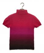 me ISSEY MIYAKEミーイッセイ ミヤケ）の古着「プリーツTシャツ　MI91FK625」｜レッド