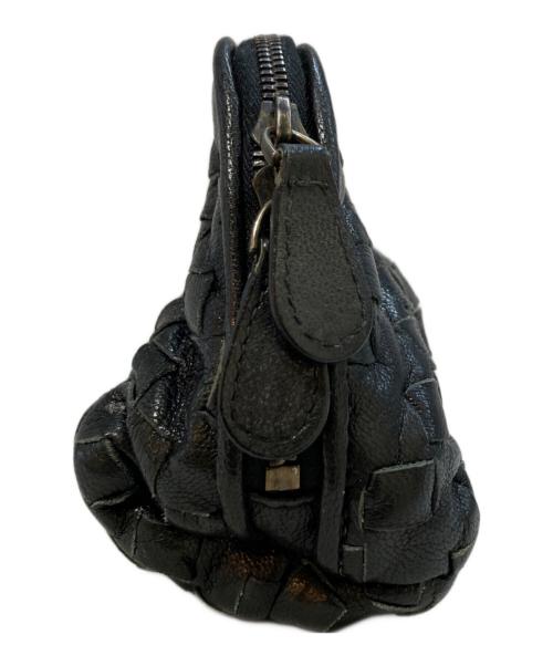 BOTTEGA VENETA（ボッテガベネタ）BOTTEGA VENETA (ボッテガベネタ) イントレチャートレザーポーチ ブラックの古着・服飾アイテム