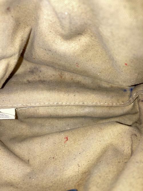 BOTTEGA VENETA（ボッテガベネタ）BOTTEGA VENETA (ボッテガベネタ) イントレチャートレザーポーチ ブラックの古着・服飾アイテム