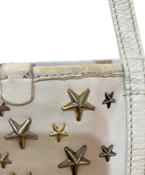 JIMMY CHOO（ジミーチュウ）JIMMY CHOO (ジミーチュウ) スタースタッズハンドバッグ ホワイトの古着・服飾アイテム