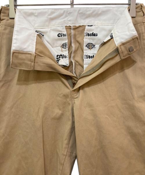 Dickies（ディッキーズ）Dickies (ディッキーズ) Circles TOKYO 874ワークパンツ ベージュ サイズ:30の古着・服飾アイテム