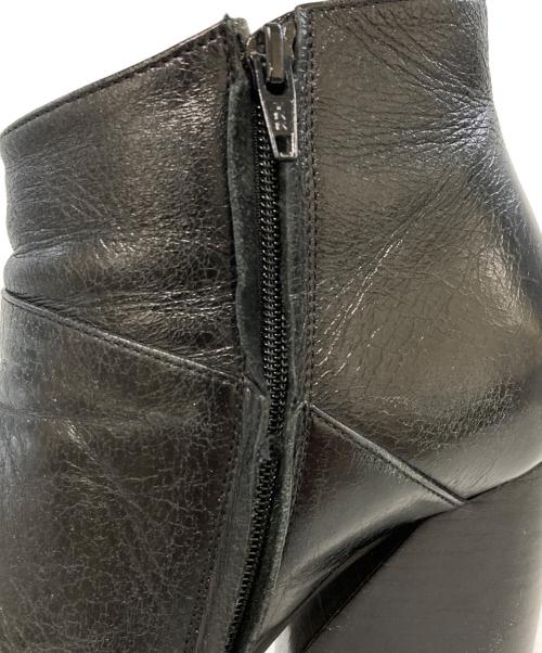 Maison Margiela（メゾンマルジェラ）Maison Margiela (メゾンマルジェラ) レザープレーントゥブーティ　58WU0070 ブラック サイズ:38の古着・服飾アイテム