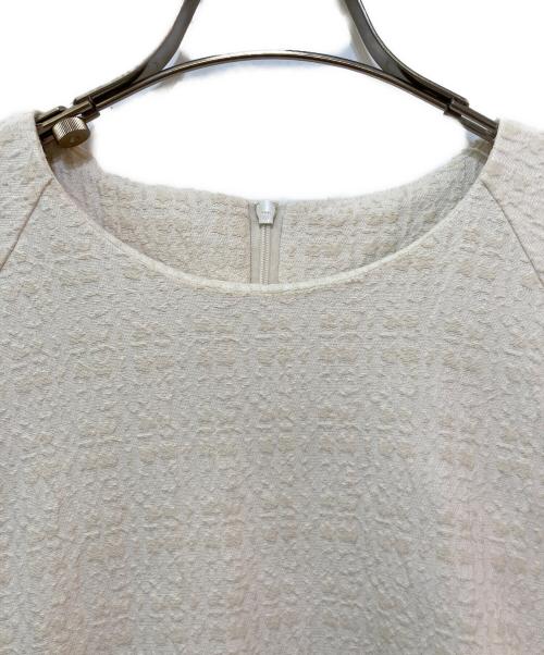 BEARDSLEY（ビアズリー）BEARDSLEY (ビアズリー) ギャザー切替プルオーバーブラウス　BEZ5032204A0002 ホワイト サイズ:Freeの古着・服飾アイテム