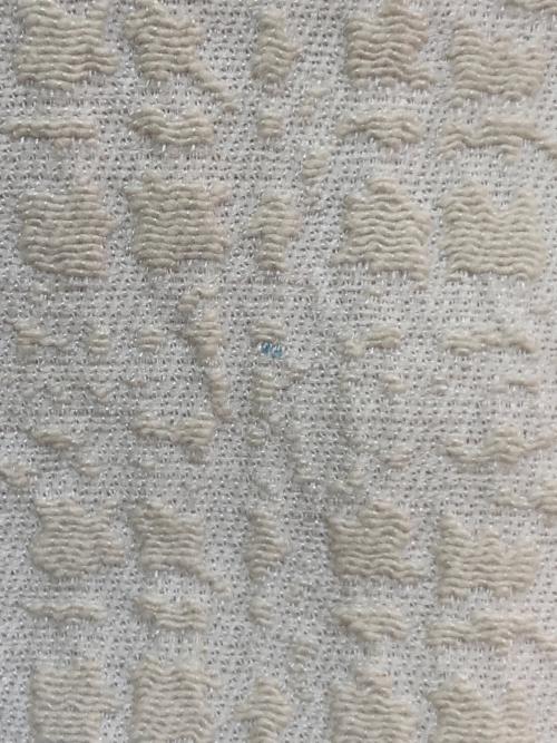 BEARDSLEY（ビアズリー）BEARDSLEY (ビアズリー) ギャザー切替プルオーバーブラウス　BEZ5032204A0002 ホワイト サイズ:Freeの古着・服飾アイテム