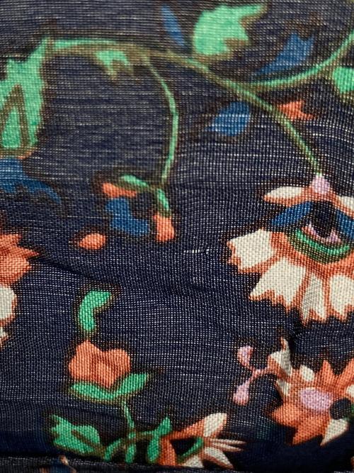 ne quittez pas（ヌキテパ）ne quittez pas (ヌキテパ) 総柄キャミソールワンピース ネイビー サイズ:不明(実寸をご参照下さい)の古着・服飾アイテム