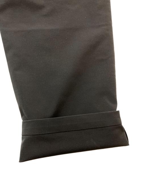 GOLDWIN（ゴールドウイン）GOLDWIN (ゴールドウイン) One Tuck Tapered Stretch Pants　GL74198 ブラック サイズ:３の古着・服飾アイテム