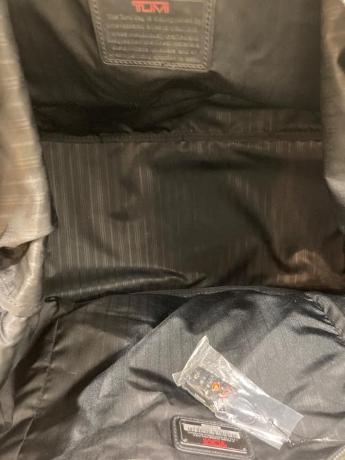 TUMI（トゥミ）TUMI (トゥミ) ボストンバッグ ブラックの古着・服飾アイテム