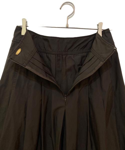 MUSE de Deuxieme Classe（ミューズ ドゥーズィエム クラス）MUSE de Deuxieme Classe (ミューズ ドゥーズィエム クラス) WASHED TUCK スカート　24-060-500-4040-3-0 ブラウン サイズ:サイズ表記なしの古着・服飾アイテム