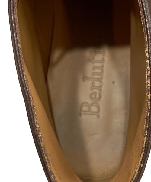 Berluti（ベルルッティ）Berluti (ベルルッティ) メダリオンウイングチップレザーブーツ ブラウン サイズ:9の古着・服飾アイテム