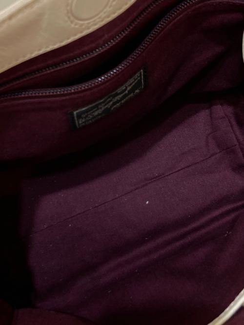 AVIREX（アヴィレックス）AVIREX (アヴィレックス) レザー2WAYバッグ ホワイトの古着・服飾アイテム