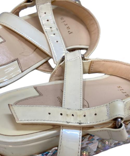 Christian Louboutin（クリスチャン・ルブタン）Christian Louboutin (クリスチャン・ルブタン) CATACONICO 60 PATENT AB アイボリー サイズ:37の古着・服飾アイテム