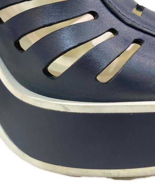 JIL SANDER NAVY（ジルサンダー ネイビー）JIL SANDER NAVY (ジルサンダー ネイビー) カットワークレザーサンダル ネイビー サイズ:38の古着・服飾アイテム
