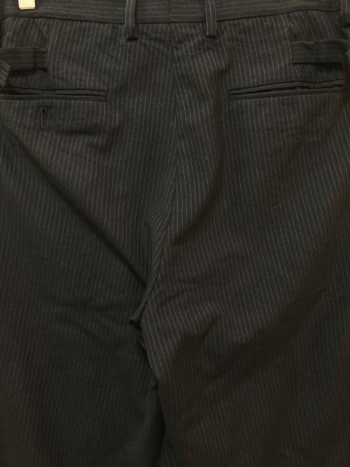 URU（ウル）URU (ウル) 2 TUCK PANTS ブラック サイズ:3の古着・服飾アイテム