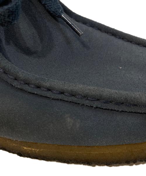 CLARKS（クラークス）CLARKS (クラークス) Wallabee ネイビー サイズ:26.5の古着・服飾アイテム