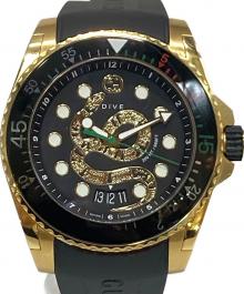 GUCCI（グッチ）の古着「DIVE スネークウォッチ　136.2」｜ブラック