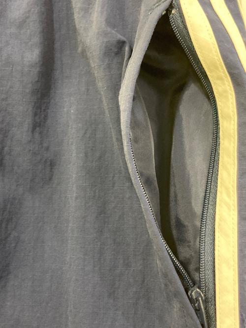 adidas（アディダス）adidas (アディダス) クラシックス スリーストライプス カーゴパンツ　HR3362 ネイビー サイズ:2XLの古着・服飾アイテム