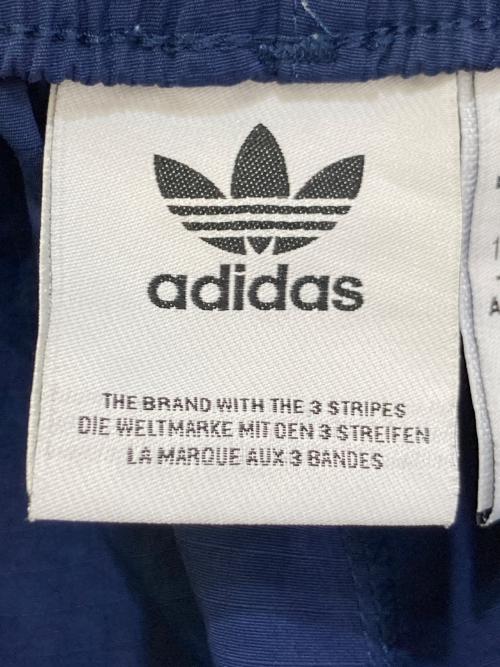 adidas（アディダス）adidas (アディダス) クラシックス スリーストライプス カーゴパンツ　HR3362 ネイビー サイズ:2XLの古着・服飾アイテム