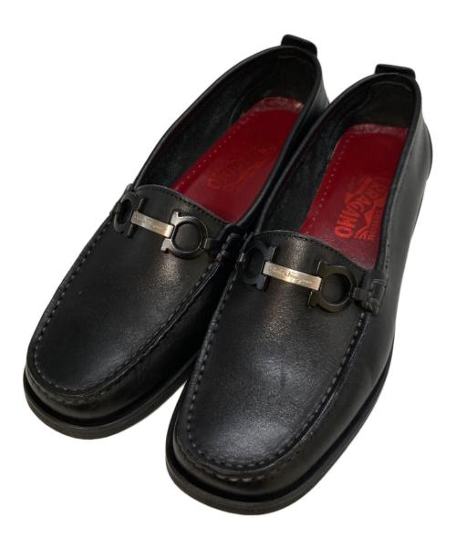 Salvatore Ferragamo（サルヴァトーレ フェラガモ）Salvatore Ferragamo (サルヴァトーレ フェラガモ) ガンチーニレザーローファー ブラック サイズ:5の古着・服飾アイテム