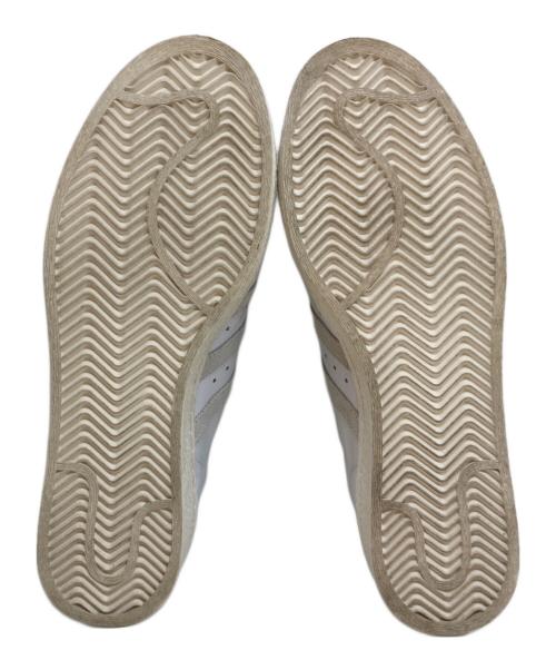 adidas（アディダス）adidas (アディダス) URBAN RESEARCH DOORS (アーバンリサーチドアーズ) 別注 SUPERSTAR 2 ホワイト サイズ:27.5の古着・服飾アイテム