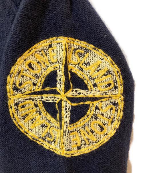 STONE ISLAND（ストーンアイランド）STONE ISLAND (ストーンアイランド) アーム コンパスロゴ刺繍 クルーネックセーター　7715534A4 ネイビー サイズ:Lの古着・服飾アイテム