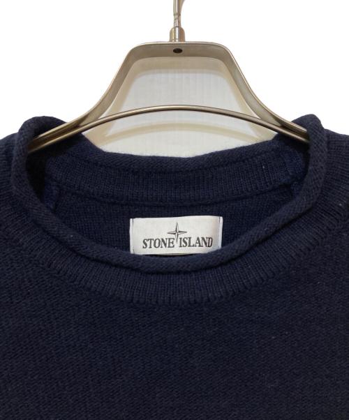 STONE ISLAND（ストーンアイランド）STONE ISLAND (ストーンアイランド) アーム コンパスロゴ刺繍 クルーネックセーター　7715534A4 ネイビー サイズ:Lの古着・服飾アイテム