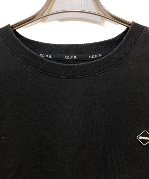 F.C.R.B.（エフシーレアルブリストル）F.C.R.B. (エフシーレアルブリストル) MINI EMBLEM TEE ブラック サイズ:XLの古着・服飾アイテム