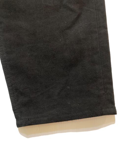 COMOLI（コモリ）COMOLI (コモリ) モールスキン 5ポケットパンツ ブラック サイズ:2の古着・服飾アイテム