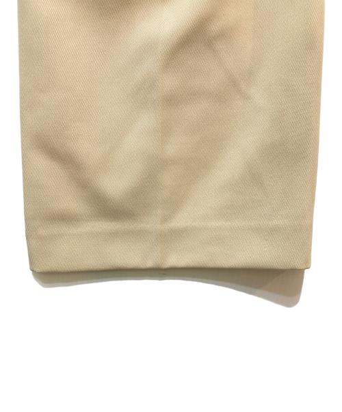 TODAYFUL（トゥデイフル）TODAYFUL (トゥデイフル) Asymmetry Twill Trousers ベージュ サイズ:36 未使用品の古着・服飾アイテム
