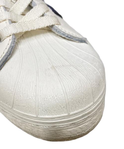 adidas（アディダス）adidas (アディダス) スーパースター 82 ホワイト サイズ:26.5の古着・服飾アイテム