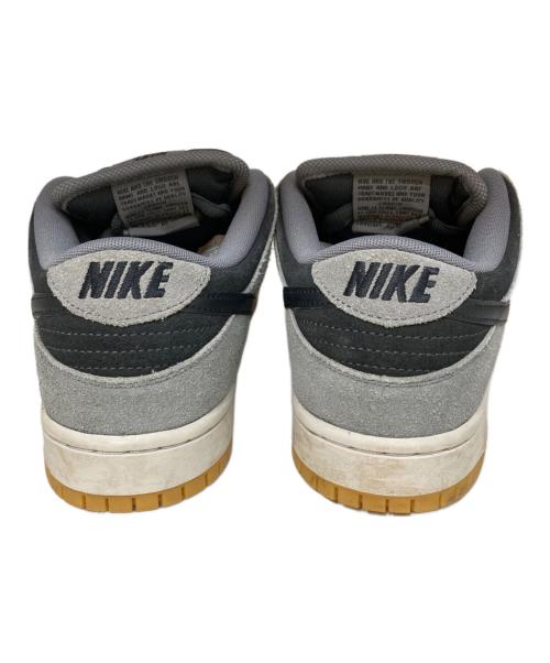 NIKE SB（ナイキエスビー）NIKE SB (ナイキエスビー) DUNK LOW PRO グレー サイズ:27の古着・服飾アイテム