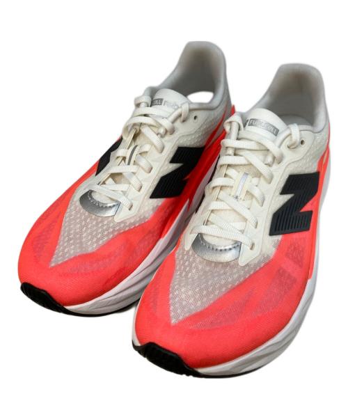NEW BALANCE（ニューバランス）NEW BALANCE (ニューバランス) FUELCELL REBEL V5 ホワイト サイズ:27の古着・服飾アイテム