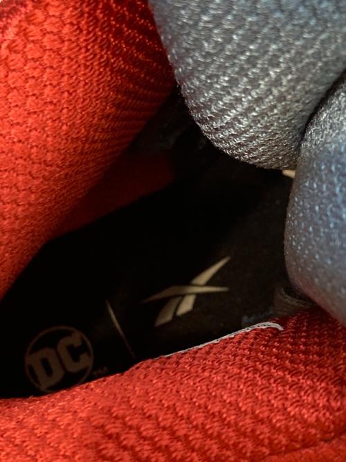 REEBOK（リーボック）REEBOK (リーボック) DC COMICS SHAQ ATTAQ グレー サイズ:28.5cmの古着・服飾アイテム